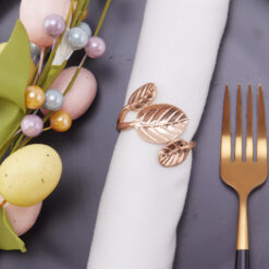 Alternative view of Three-Leaf Napkin Rings